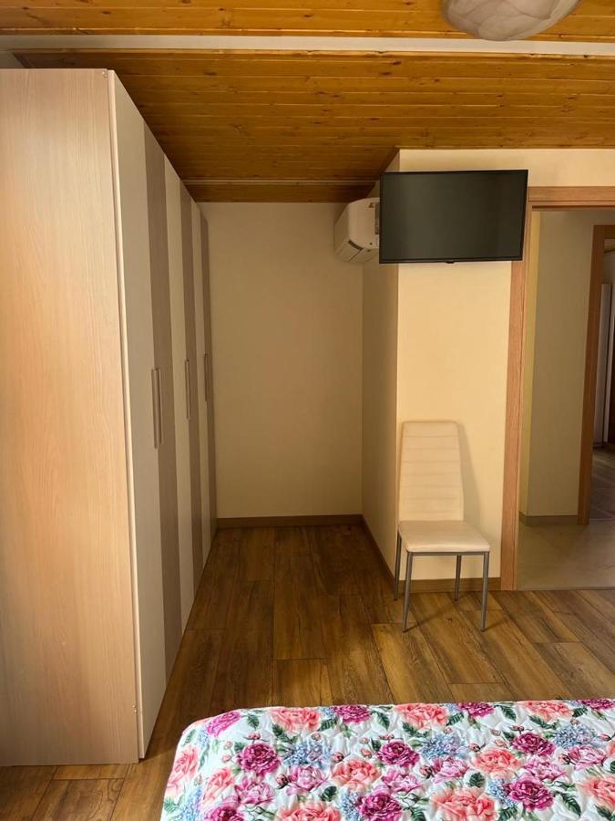 Perla Top Floor Apartment 시르미오네 외부 사진